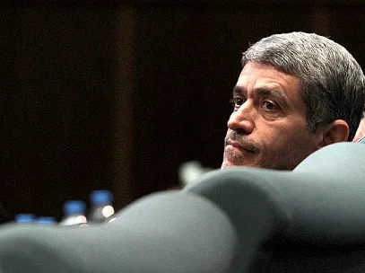 طیب‌نیا: بورس ارز می‌آید