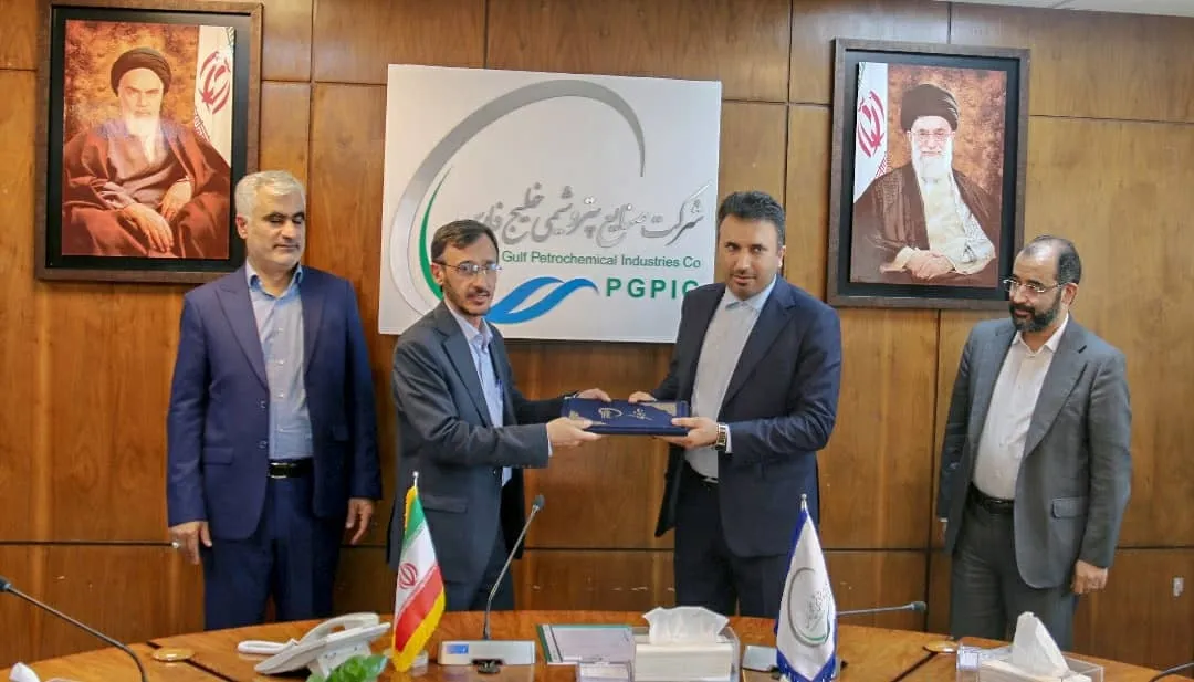 مراسم تکریم و معارفه مدیر روابط عمومی هلدینگ خلیج فارس برگزار شد