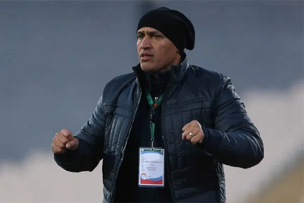 علیرضا منصوریان: بازیکنانم محو حریف شده بودند!
