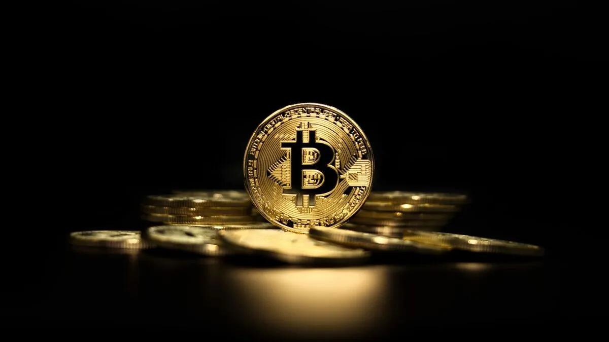 قیمت بیت کوین و اتریوم امروز سه‌شنبه ۲۳ دی ۱۴۰۴ / بازار کریپتو سبزپوش شد