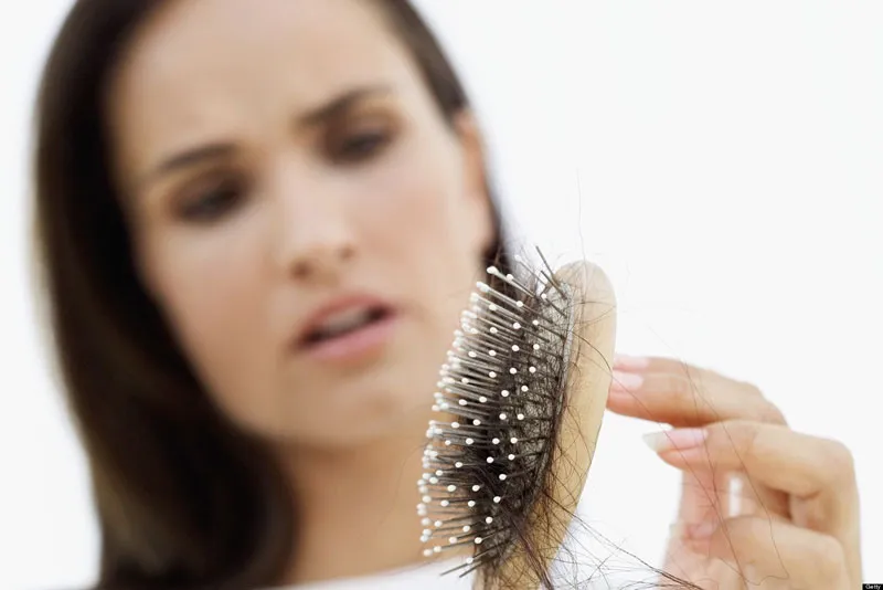 غذاهای چرب را حذف کنید تا ریزش موی شما متوقف شود