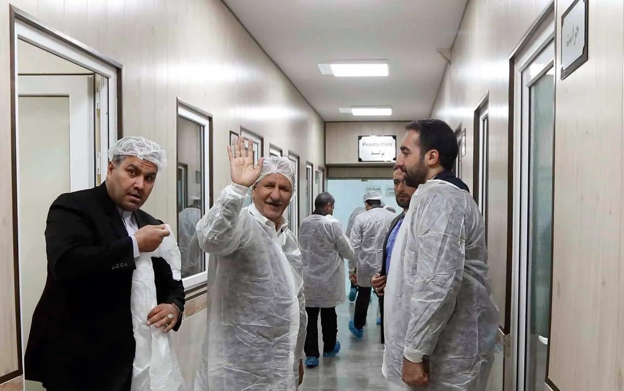 لباس جالب جهانگیری در سفر به همدان +عکس