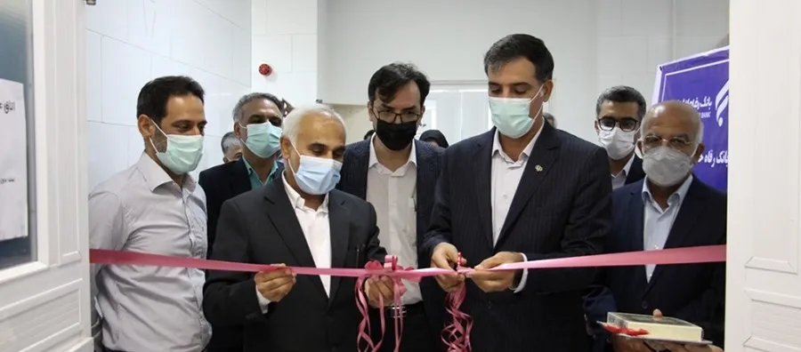 اهدای دستگاه الکتروفیزیولوژی بیماران قلبی از سوی بانک رفاه کارگران به بیمارستانی در بندر عباس