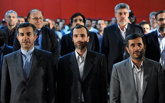 بقایی و مشایی از اوین به مرخصی آمدند