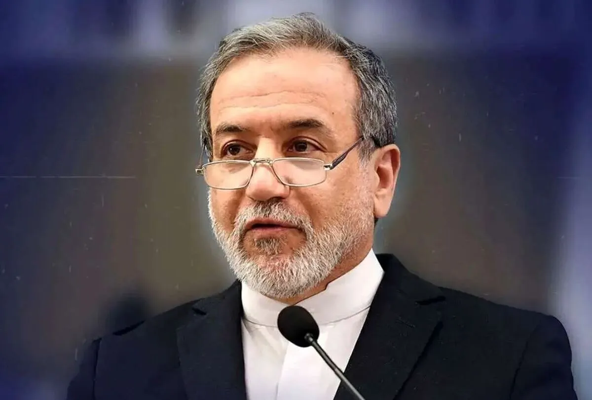 عراقچی: ما با افتخار تا آخرین قطره خون خواهیم جنگید
