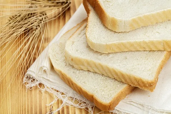 چرا باید مدام غلات کامل بخورید؟