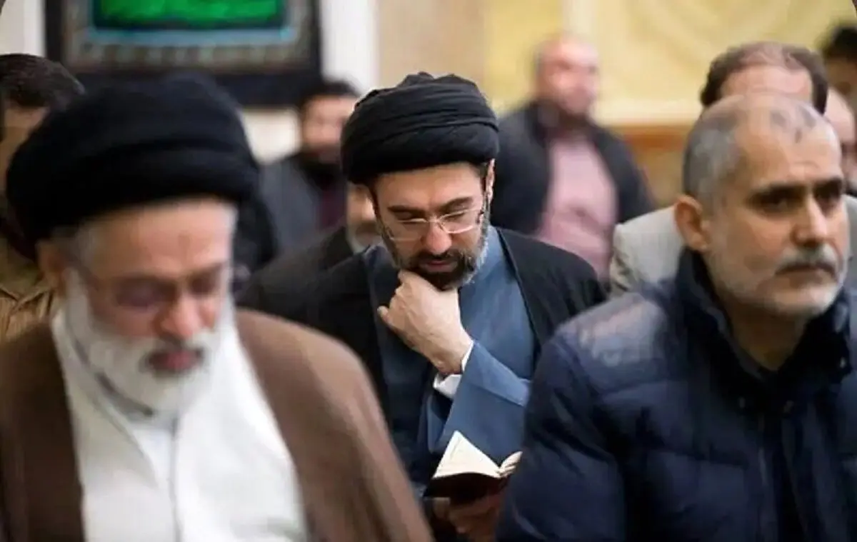 انتشار برای نخستین بار / تصویری از رهبر انقلاب در این مراسم را ببینید + عکس انتشار برای نخستین بار / تصویری از رهبر انقلاب در این مراسم را ببینید + عکس