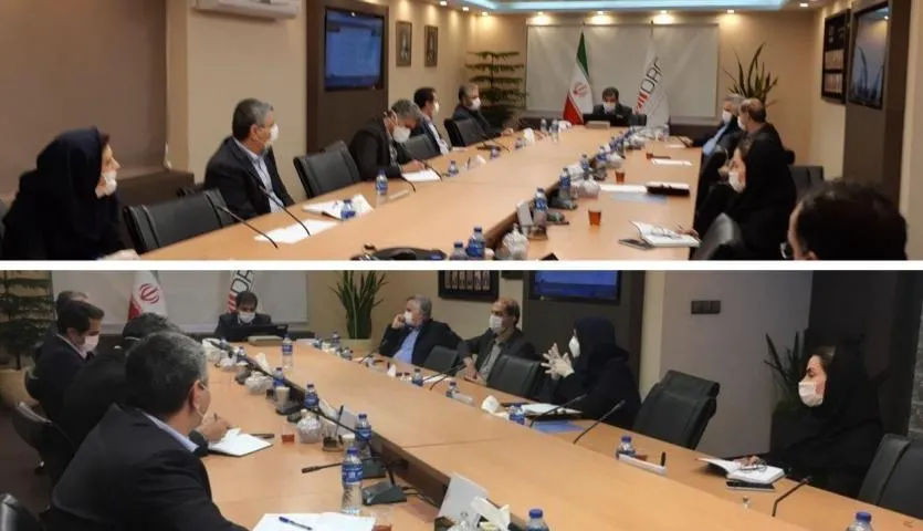غریب پور: برنامه تامین نقدینگی از بورس برای طرح‌های توسعه‌ای