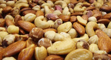 واردات خشکبار به اسم دانه‌های روغنی
