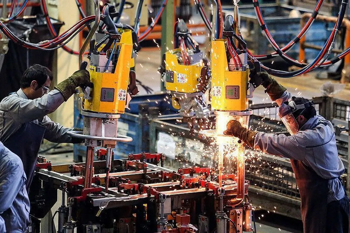 دستمزد کارگران در ۱۴۰۵ چگونه تعیین می‌شود؟/ جزئیات محاسبه حقوق