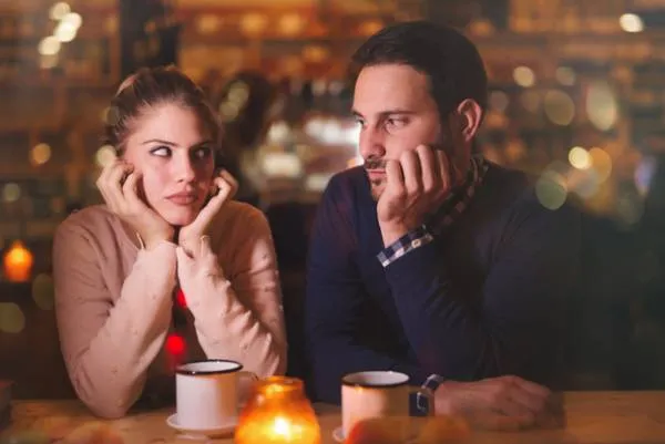 نشانه های همسری که به اجبار عاشق شماست