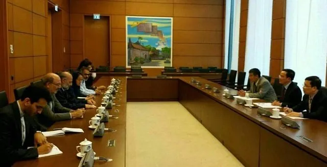 حضور هیات پارلمانی ایران در مجلس ملی ویتنام