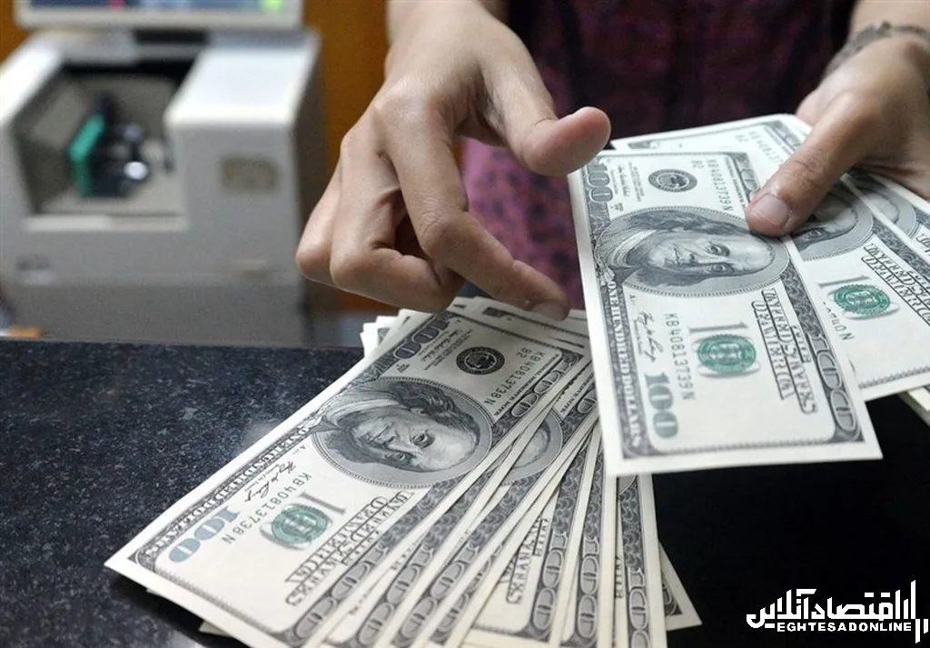 دلار و یورو اندکی ارزان شد
