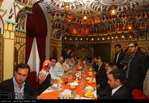 گردش وزیر اسپانیا در نصف جهان +تصاویر