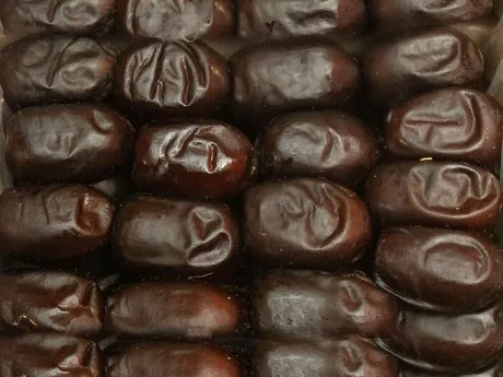 شهد دلاری خرما در کام خارجی‌ها