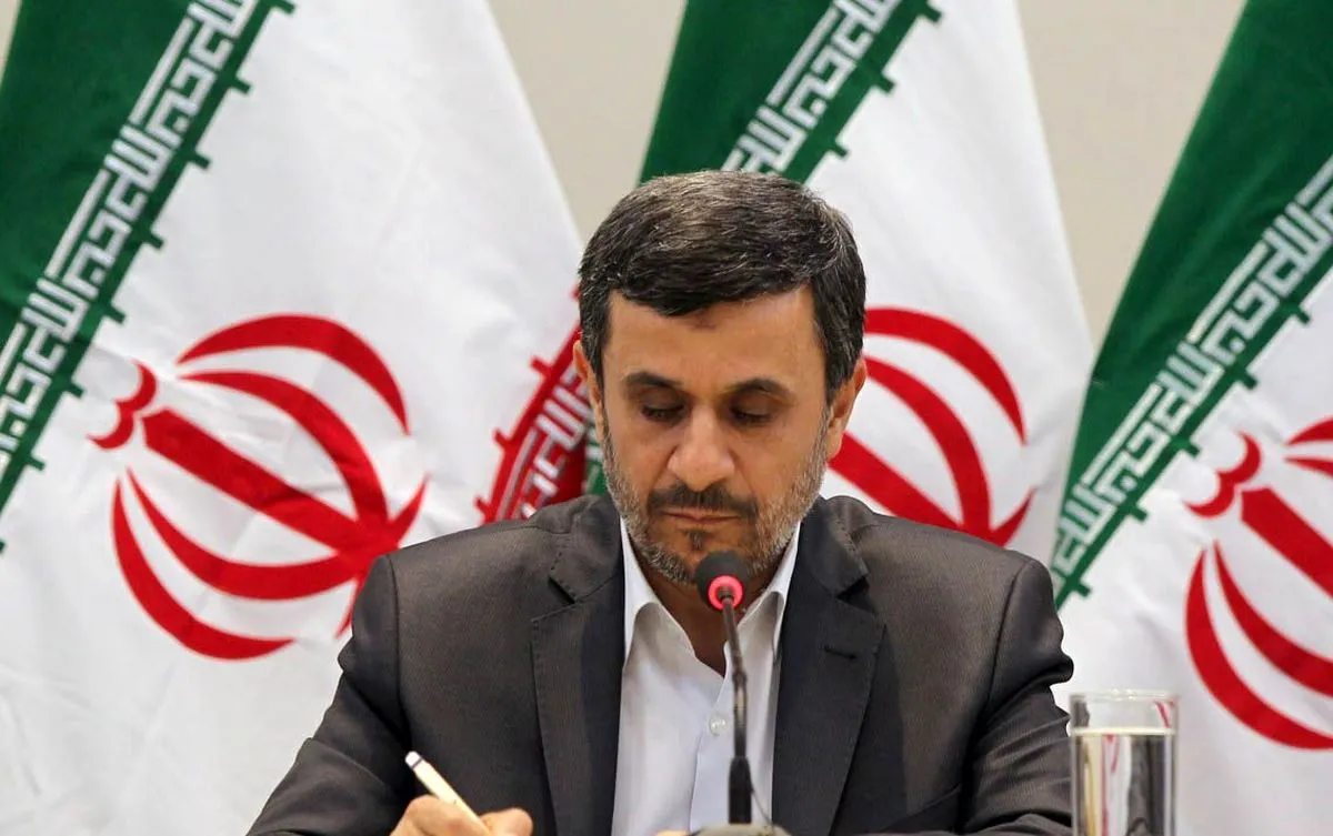 نامه احمدی‌ نژاد به زلنسکی