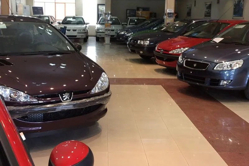 کاهش دلالی با اخذ مالیات از معامله خودروی صفر کیلومتر