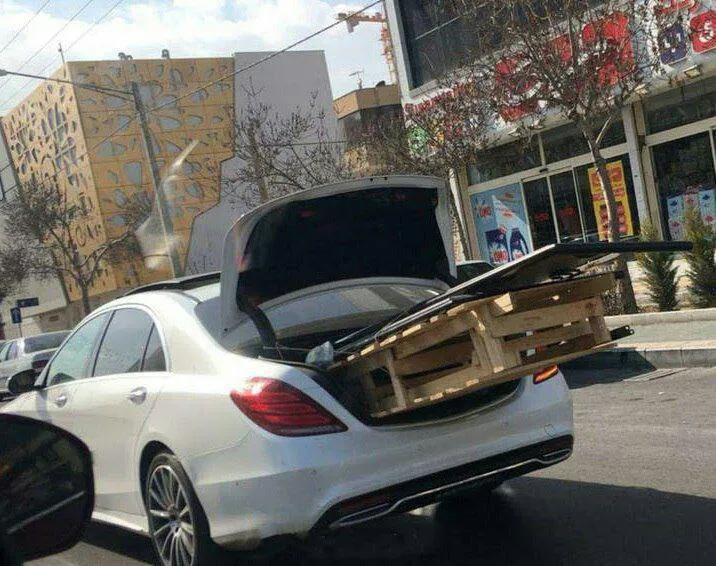 حمل بار با بنز ۳میلیاردی! +عکس