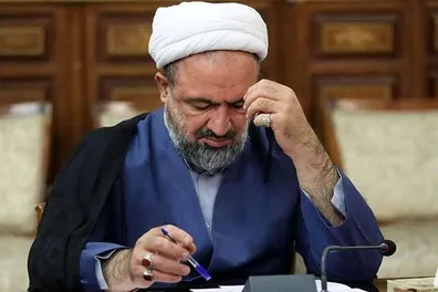 سوتی-مضحک-حمید-رسایی-در-مجلس-قوه-قضائیه-به-نماینده-تندرو-تذکر-داد