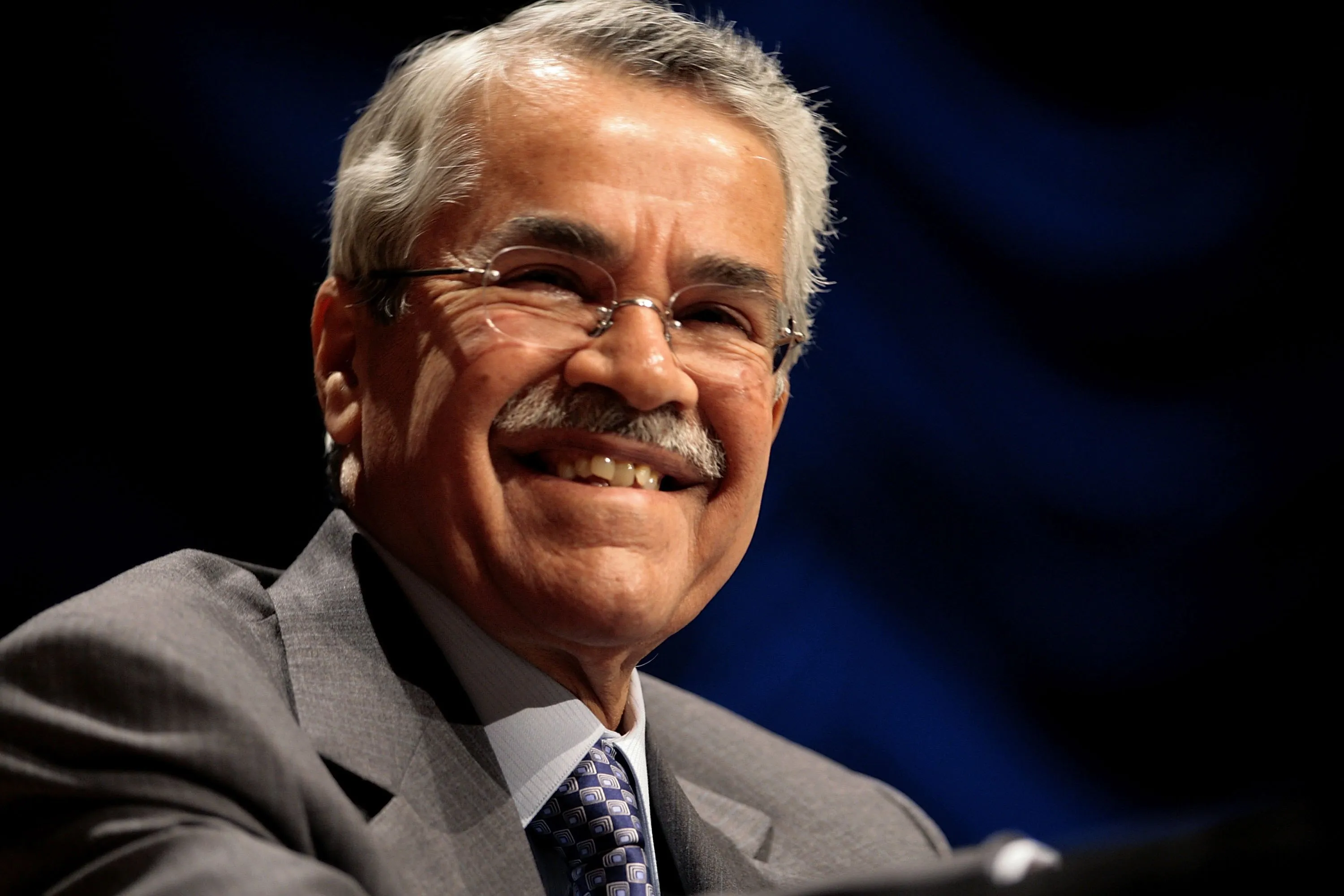 As OPEC Waits on Russia, Naimi Memoir Offers Cautionary History