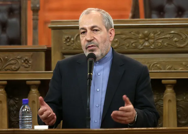 لاریجانی: متن استیضاح وزیر آموزش وپرورش تقدیم هیات رئیسه شد