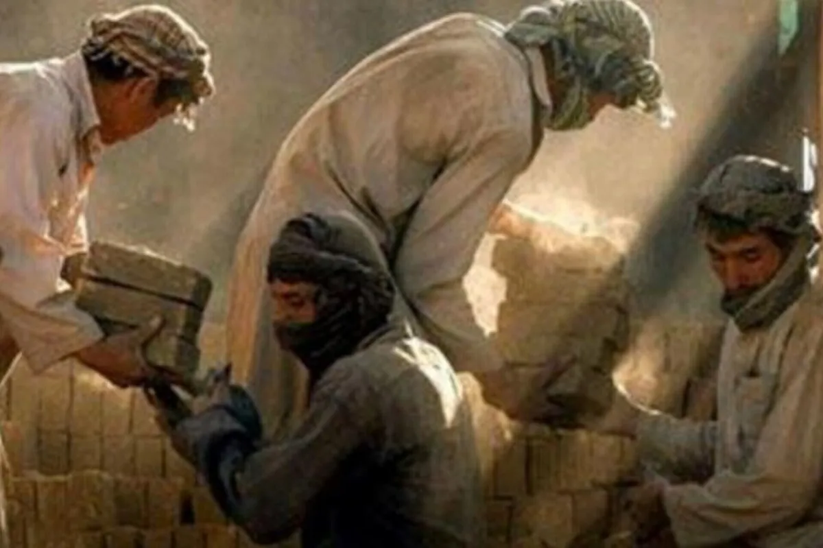 اتباع افغان دوباره به ایران بر می‌گردند؟ / ۶ شرط مهم برای به کارگیری کارگران افغانستانی