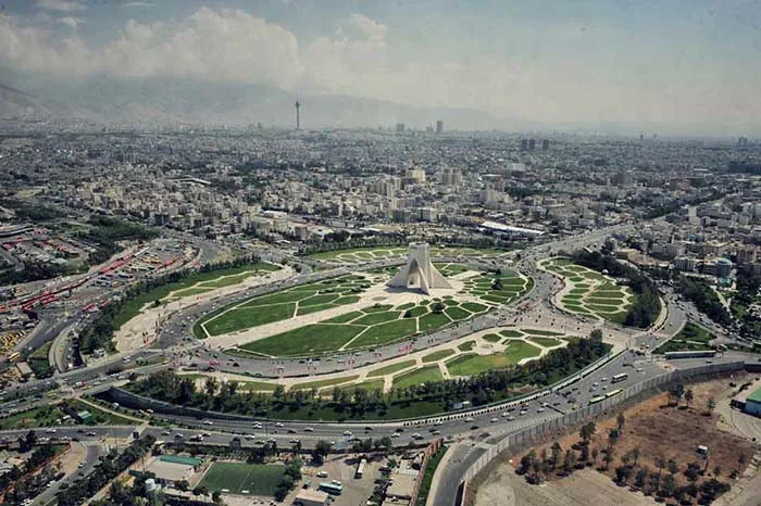 دلایل خداحافظی تهران با زیبایی بصری