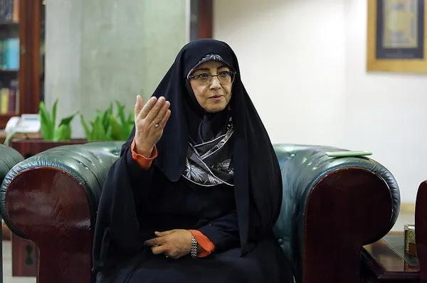 بروجردی: سوپرانقلابی ها همان تندروهایی هستند که تربیت دینی نشده اند