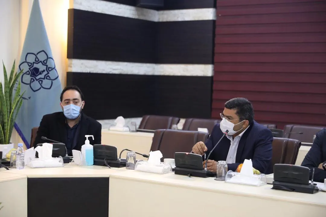 تجهیز هزار و چهارصد دستگاه اتوبوس درون شهری مشهد به اینترنت رایتل