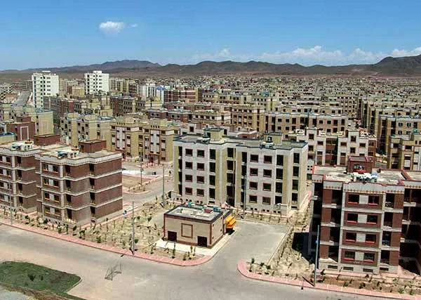 پرند، جزیره بی‌آبی
