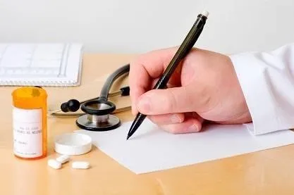 چرا برخی بیماران اطلاعات غلط به پزشک می‌دهند؟