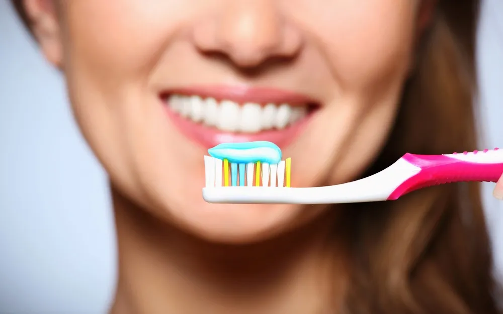 آیا باید در هنگام بیماری مسواک خود را کنار بگذاریم؟
