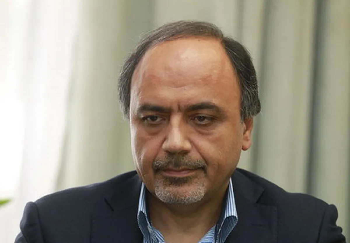 مشاور روحانی استعفا داد