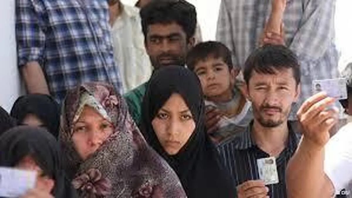 معاون وزیر کشور: ازدواج با اتباع غیرایرانی را از شرعی به قانونی تبدیل می‌کنیم