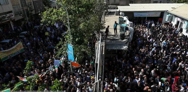 راهپیمایی کارگران در روز جهانی کارگر