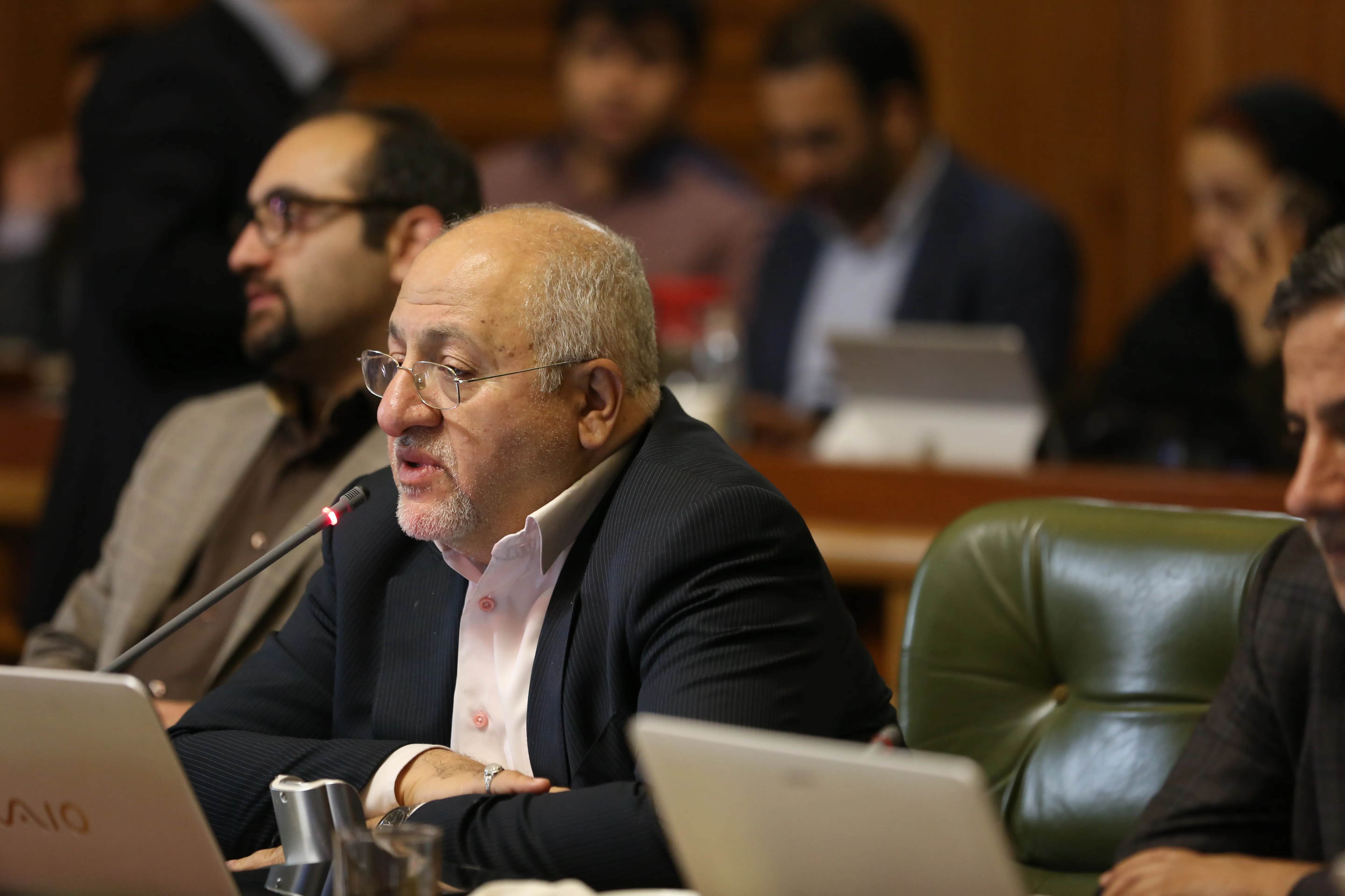 تفاوت دیدگاه میان شورای پنجم با دوره گذشته ایجاد نشد/ بی‌سرانجامی یک تحقیق و تفحص