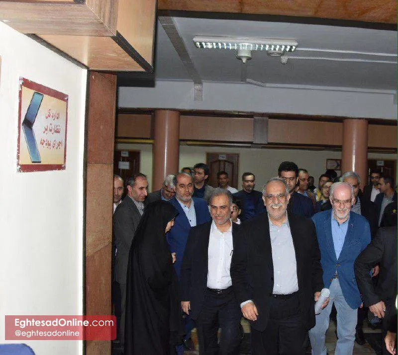 بازدید شامگاهی کرباسیان از خزانه‌داری کل کشور +عکس