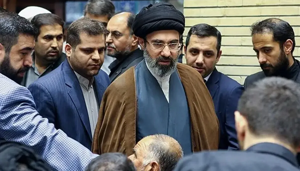 حضور آیت‌الله سیدمجتبی خامنه‌ای در مراسم تشییع قطعی شد؟