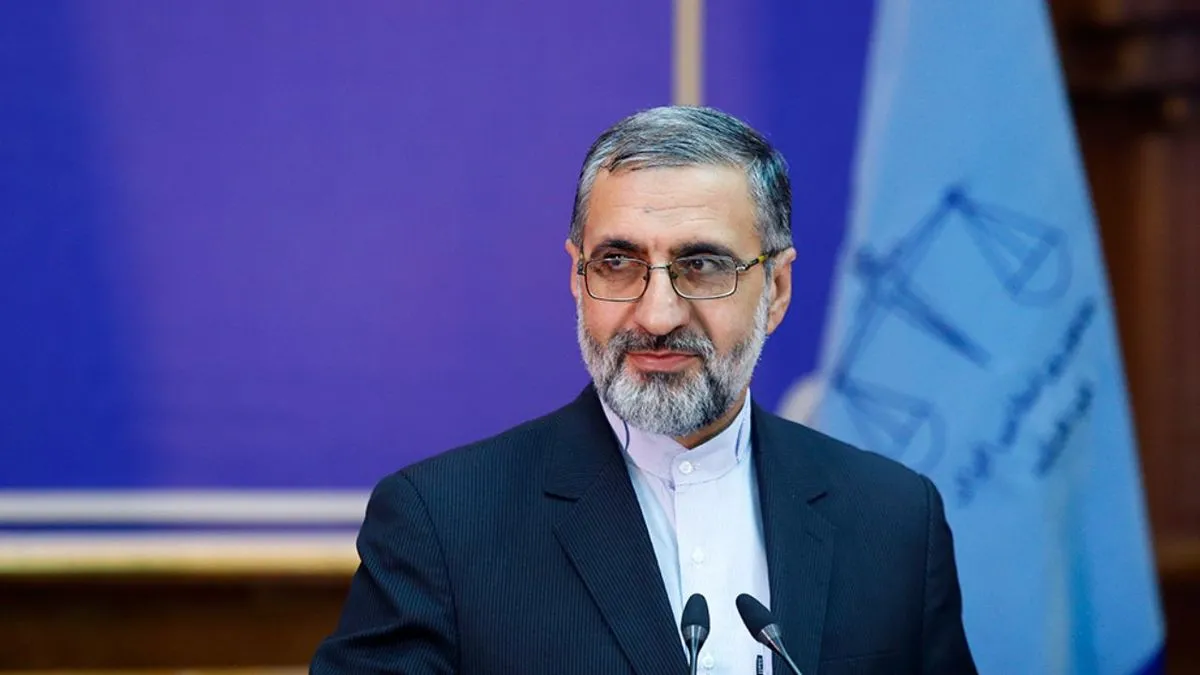 برخی در حال و هوای انتخابات مانده‌اند