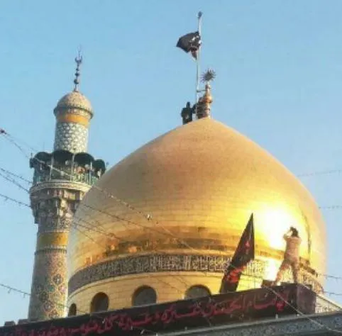 تعویض پرچم حرم حضرت زینب سلام الله علیها +فیلم