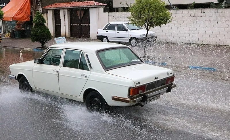 بارش جزئی و وزش باد درپایتخت