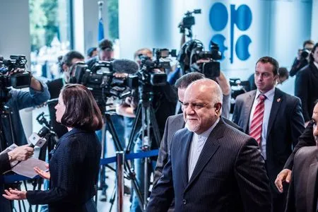 Iran Said to Assess 1.1 Million Barrel-a-Day Collective OPEC Cut
