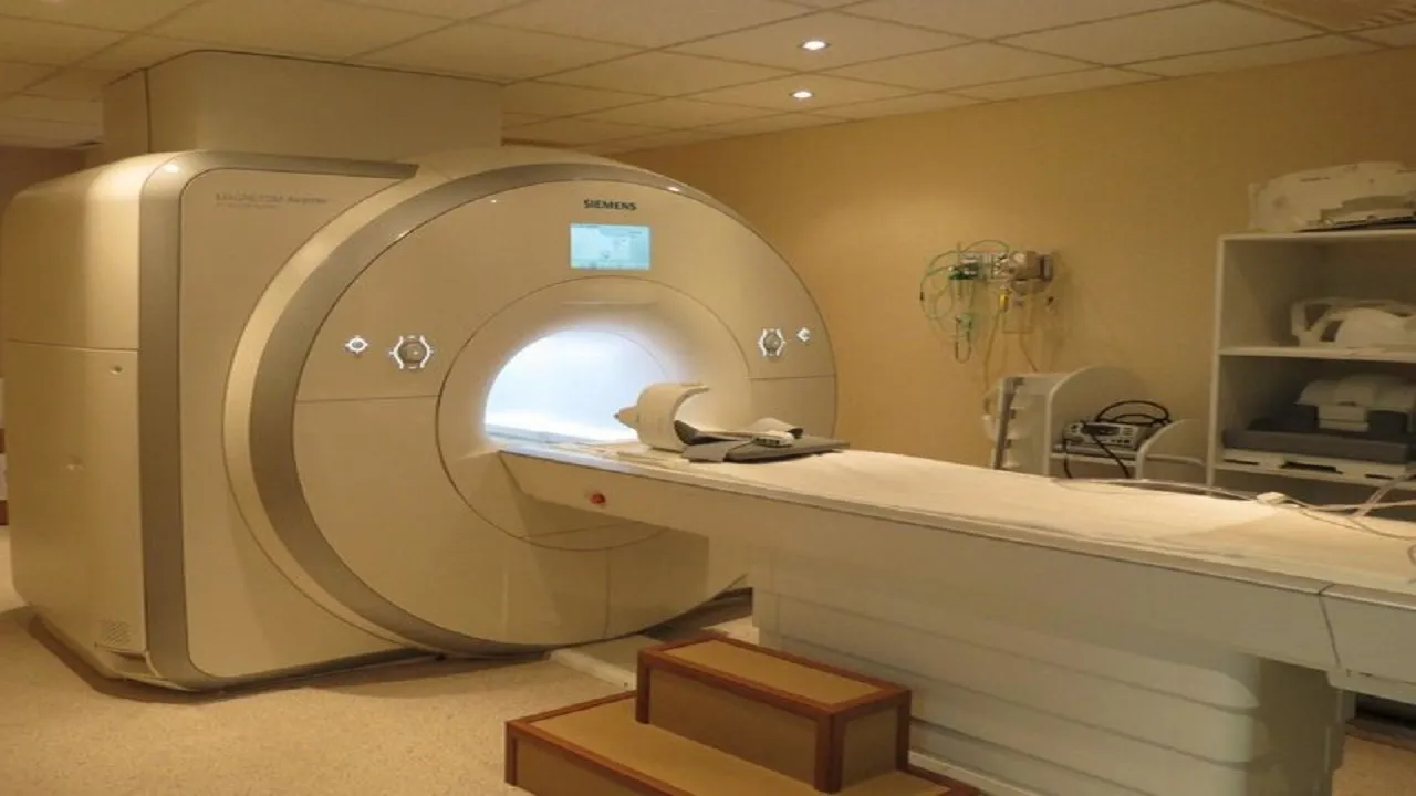 بلعیده شدن یک زن در دستگاه MRI در بهبهان + فیلم