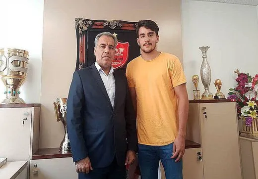 پرسپولیس یک دروازه‌بان جدید گرفت +عکس