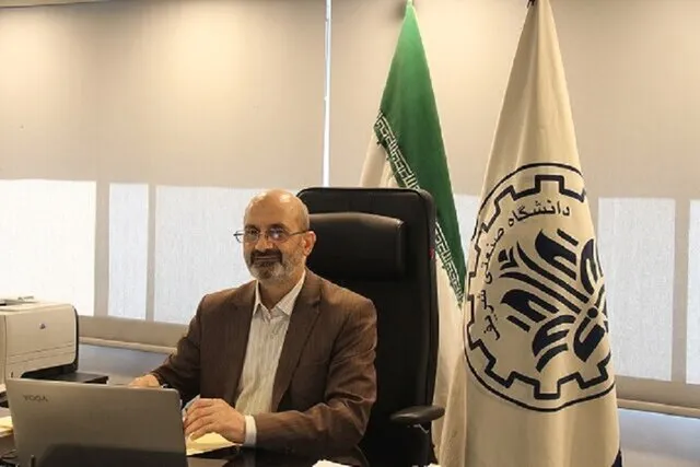 رییس دانشگاه شریف: هیچ دانشجویی از خوابگاه محروم نشده است