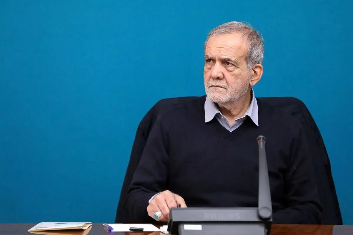 حمله شدید بابک زنجانی به پزشکیان به‌خاطر برگرداندن فرزین