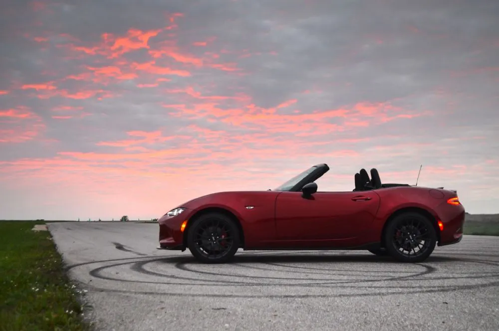 مزدا MX-5 Miata سال 2016 را ببینید+تصاویر