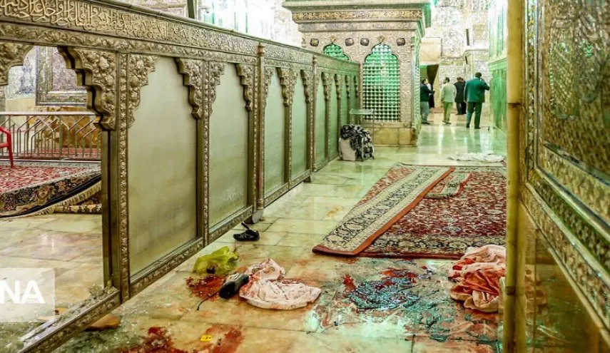 لحظه دردناک تیراندازی به خانواده آرتین در حادثه حرم شاهچراغ + فیلم