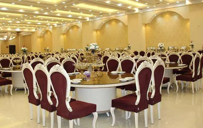 آژیر تعطیلی تالارهای پذیرایی به صدا درآمد