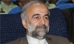 ادامه سکونت غیرقانونی ۱۶ خانوار در کاخ سعدآباد